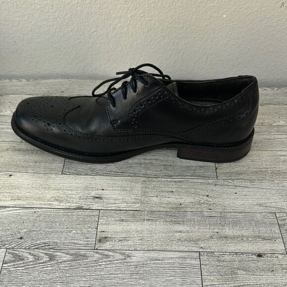 Chaps Black Leather Wingtip Shoes Size 11 NWT - Picture 6 of 11